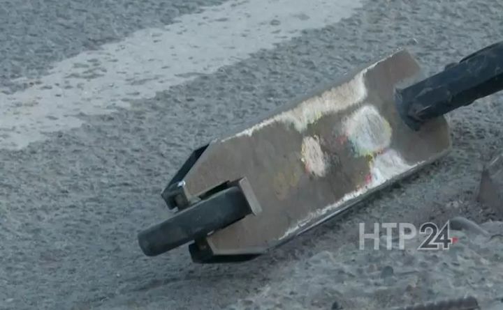 Түбән Камада Тынычлык проспектында машина бәрдергән малайны “ИВЛ”га тоташтырганнар
