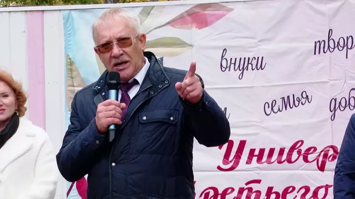 Түбән Камада «Өченче буын университеты»ның юбилей сезоны старт алды