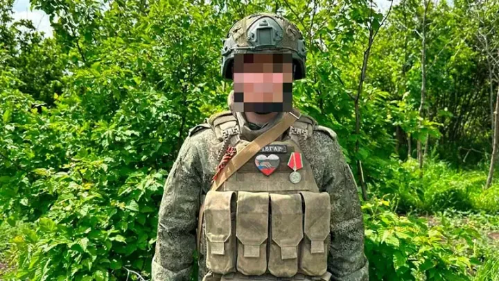 Түбәнкамалы Анатолий Пучкин сугышчан казанышлары өчен Суворов медале белән бүләкләнде
