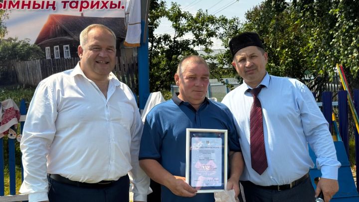 Түбән Кама районындагы авылның 100 еллыгын билгеләп үттеләр һәм мемориал ачтылар