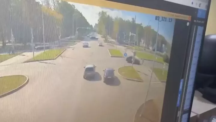Түбән Камада «Веста» йөртүчесе җәяүлеләр кичүендә хатын-кызны бәрдергән