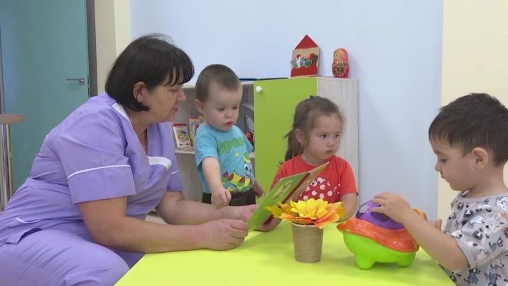Депутат тәрбиячеләргә торак-коммуналь хуҗалык хезмәтләре өчен ташлама ясарга тәкъдим итә