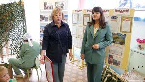 «Форсат» тапшыруы. Отставкадагы майор Рәзилә Шәмсетдинова хәрбиләргә ярдәм итә