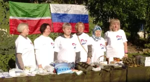 Түбән Камада сайлау участокларында исән калу беләзекләрен, коры душ ясау һәм маскировка челтәрләре үрү буенча мастер-класслар үткәрелде