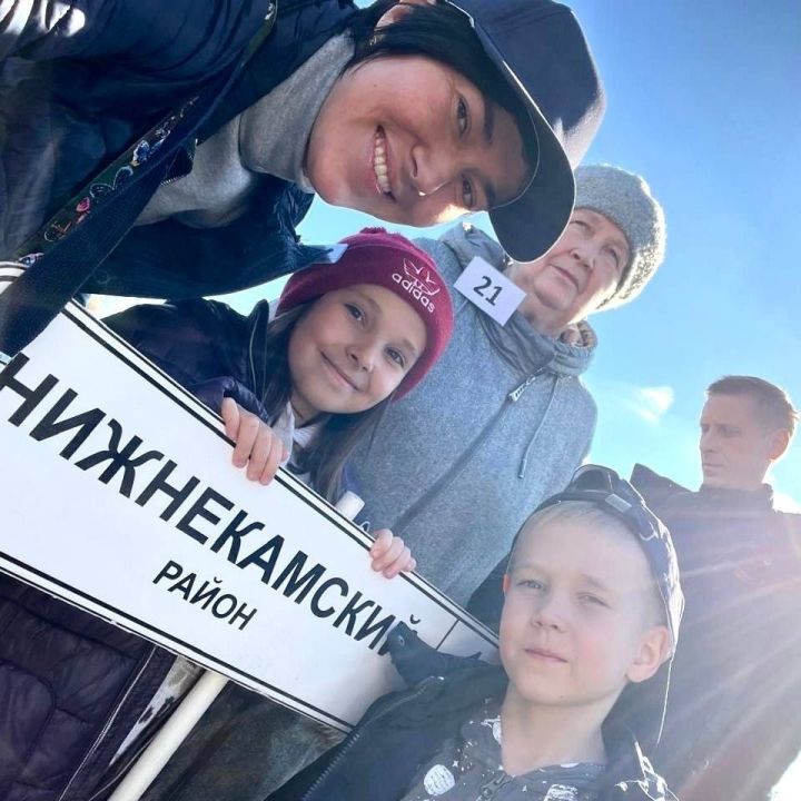 Түбән Кама гаиләсе юл хәрәкәте иминлеге буенча үткәрелгән бәйгедә югары нәтиҗә күрсәтте