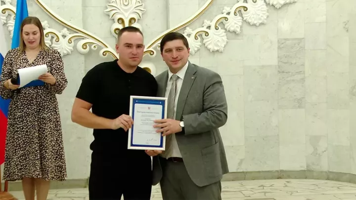 Түбән Камада юл хуҗалыгы хезмәткәрләрен һөнәри бәйрәмнәре белән бүләкләделәр