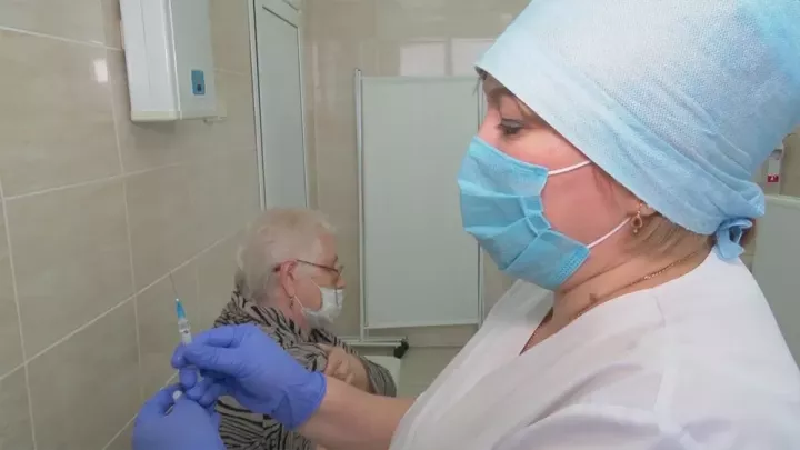 Түбән Камада мобиль пунктларда гриппка каршы вакцинация дәвам итә