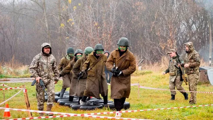 Түбән Камада «Гонка героев» ярышында иң көчле студентларны билгеләделәр