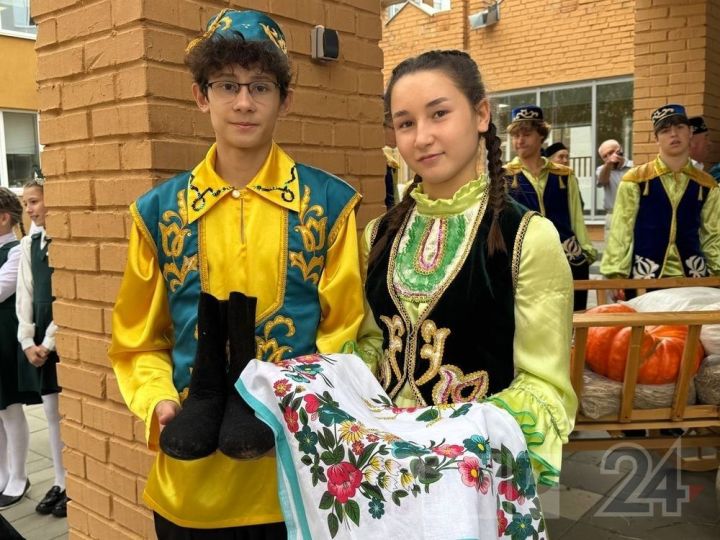 Бөтендөнья татар конгрессының Түбән Кама бүлеге юбилеен билгеләп үтте