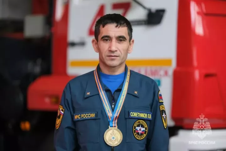Түбән Кама янгын сүндерүчесе бишенче тапкыр Россиядә иң яхшысы дип танылды
