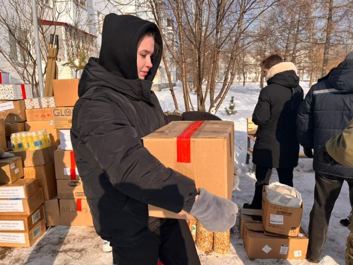 Түбәнкамалылар махсус хәрби операциядә катнашучыларга атна саен гуманитар ярдәм җибәреп тора