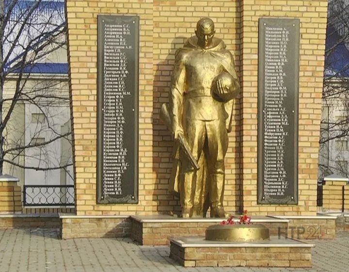 Миронов төбәкләрдә махсус хәрби операциядә катнашучыларга һәйкәл куярга тәкъдим итте
