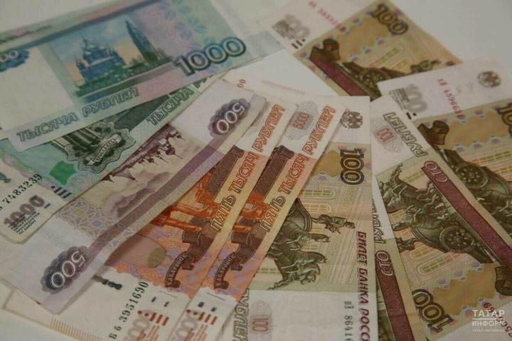 Июньдә кайбер татарстанлыларга хезмәт хакын иртәрәк бирәчәкләр