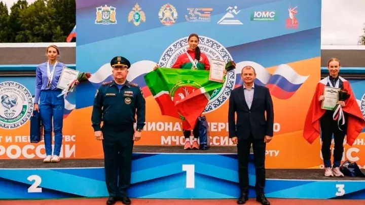 Түбәнкамалы янгын сүндерү-коткару спорты буенча Россиянең абсолют чемпионы булды