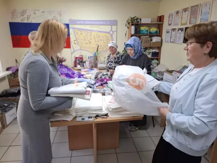 13 нче балалар бакчасы хезмәткәрләре махсус операциядәге солдатлар өчен дарулар җыйган
