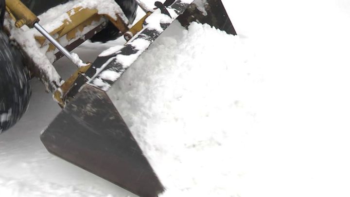 Дүртенче көн тоташ кар ява: Түбән Кама коммуналчылары көчәйтелгән режимда эшлиләр